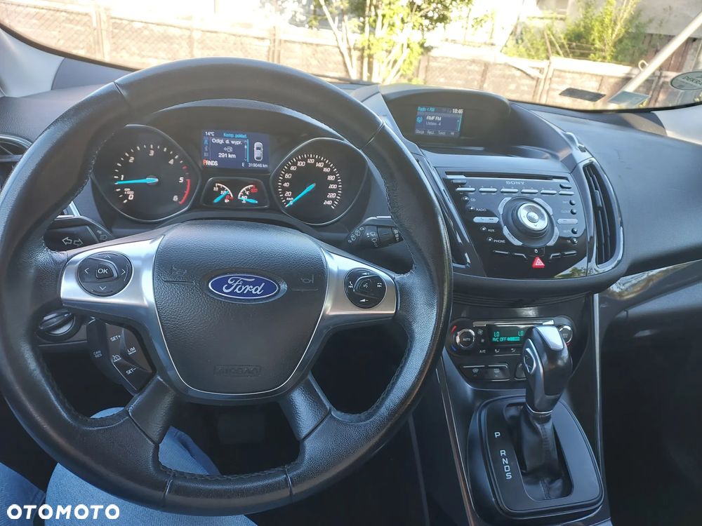 Ford Kuga 2.0 TDCi 4WD Titanium - 4