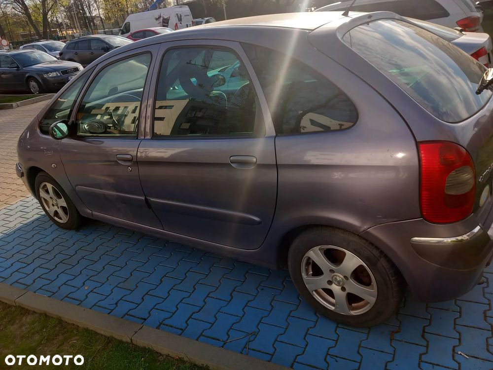 Citroën Xsara Picasso 1.6 HDI Control+ (ex) - 9