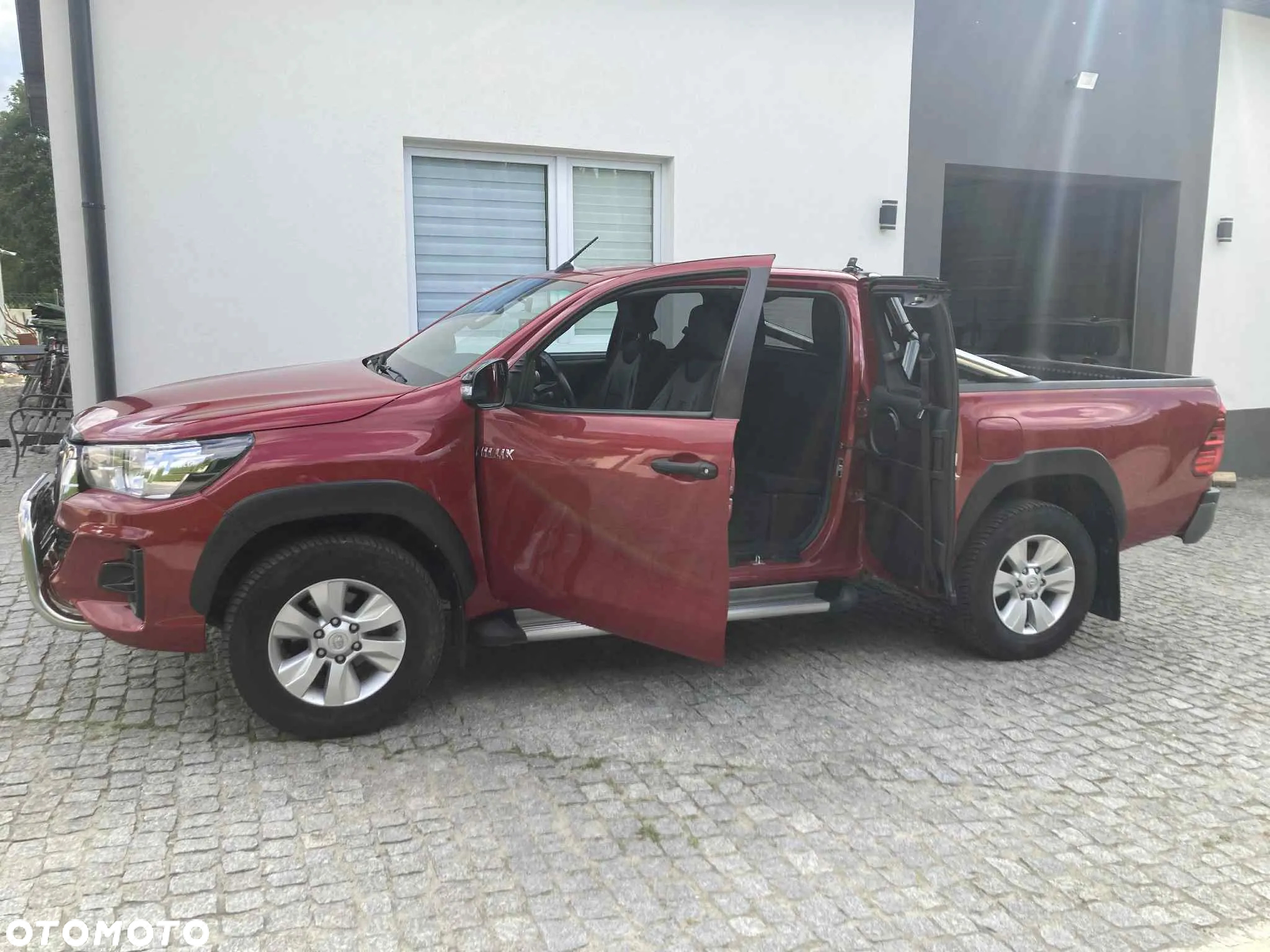 Toyota Hilux 2.4 D-4D Single Cab DLX 4x4 - 5