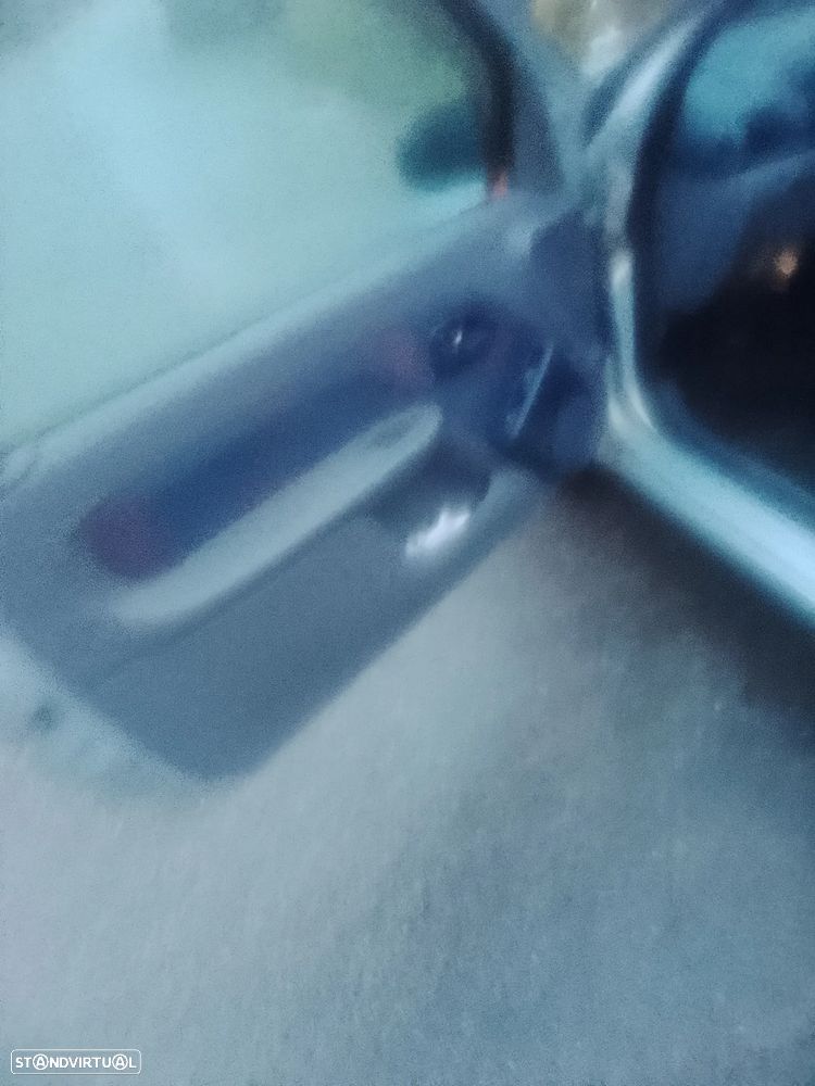 Renault Clio 1.9 D RN - 8