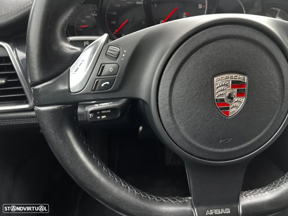 Porsche Panamera 3.0 V6 - 11