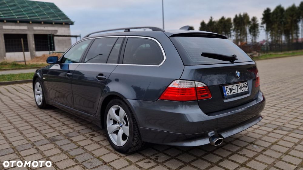 BMW Seria 5 520d - 3