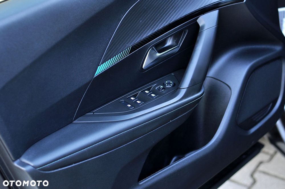 Peugeot 2008 1.5 BlueHDi GT S&S EAT8 - 15