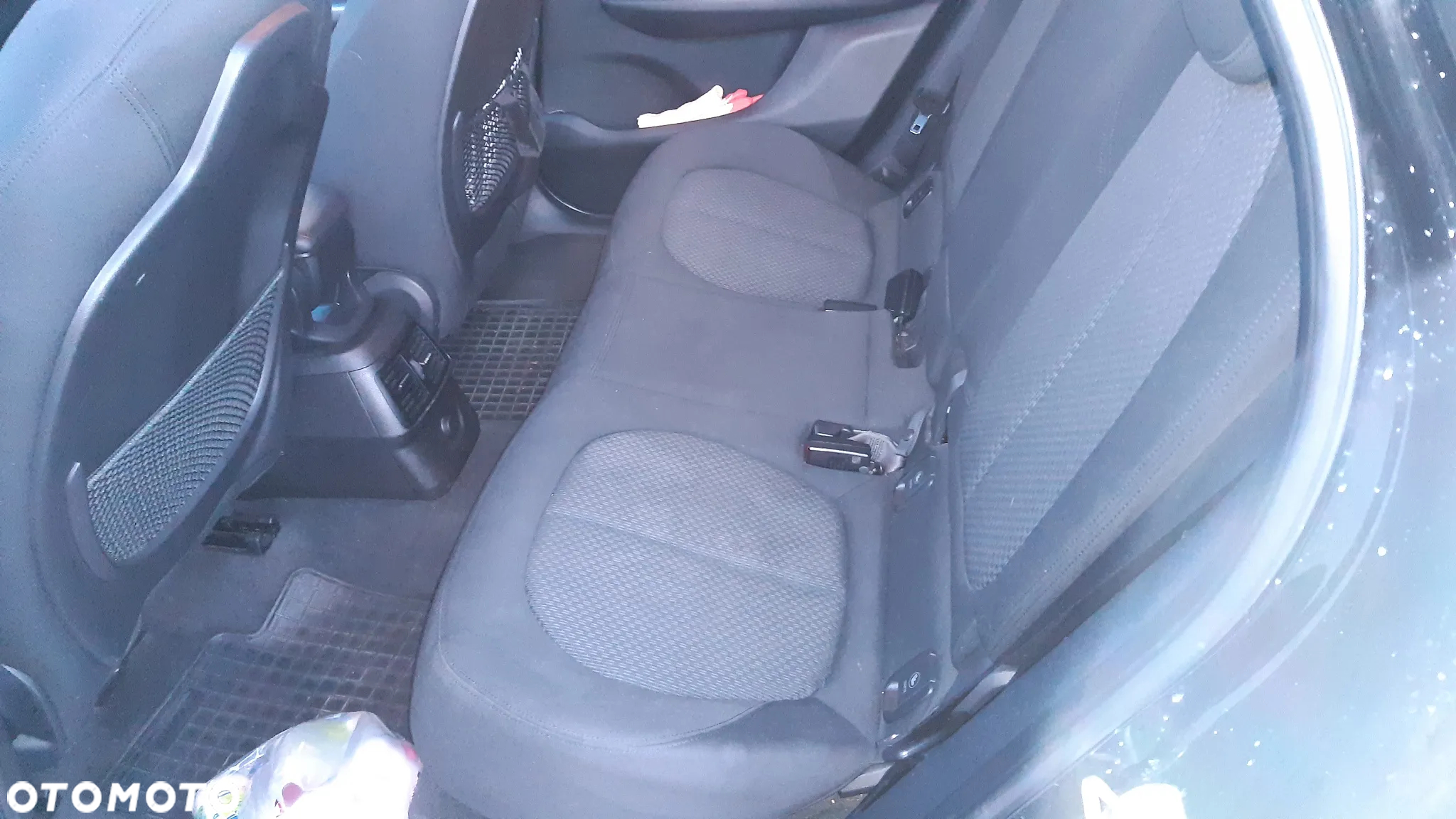 BMW Seria 2 218i Active Tourer - 10