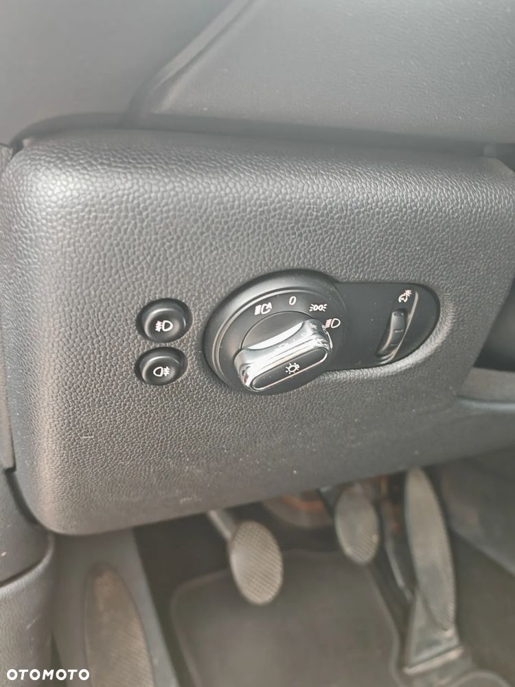 MINI Cooper Yours Trim - 25