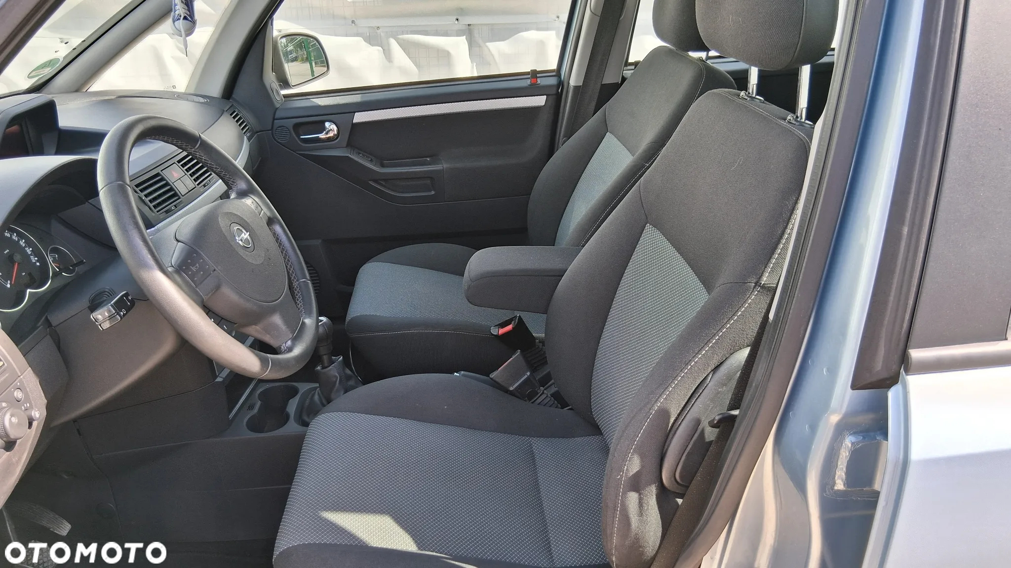 Opel Meriva 1.8 16V Cosmo - 12