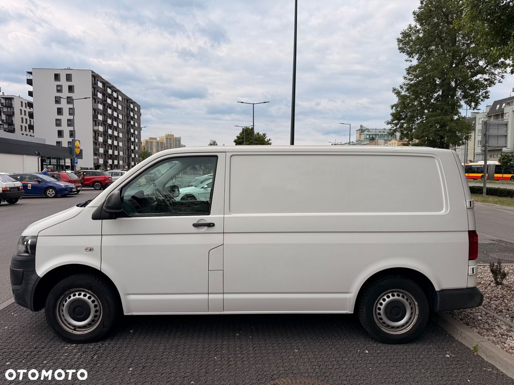Volkswagen Transporter - 2