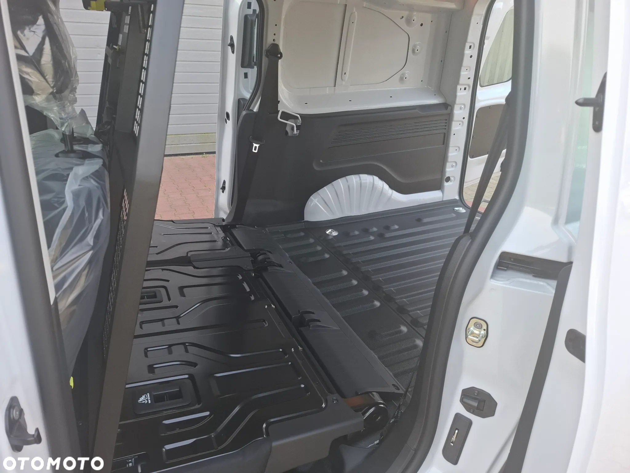 Toyota Proace City 1.5 D-4D Long 2,3t Active (bryg.) - 12