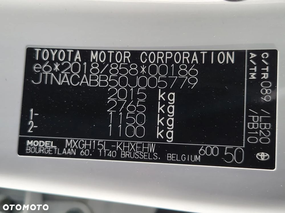 Toyota Corolla Cross 2.0 Hybrid Premiere Edition AWD - 28