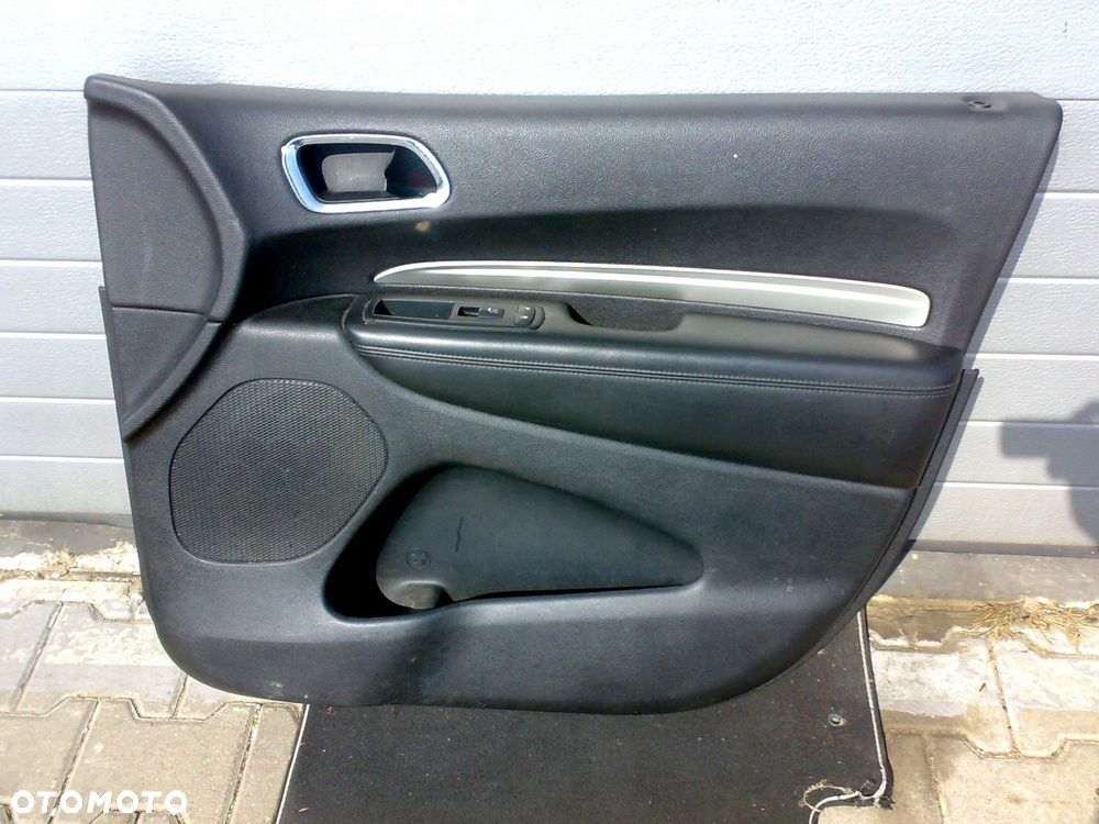 dodge durango iii 2014 - tapicerka drzwi boczek panel szyb przednia prawa - 1