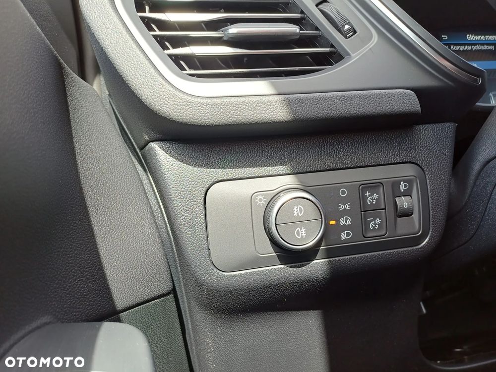 Ford Kuga 2.5 FHEV AWD Titanium eCVT - 14