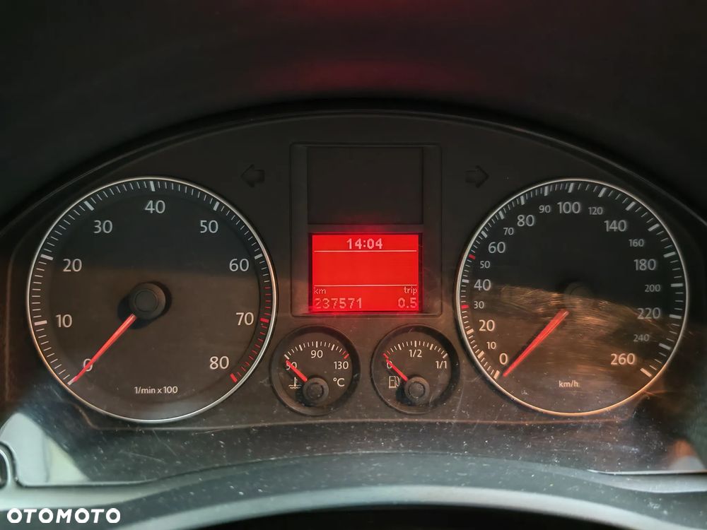 Volkswagen Golf 1.6 Trendline - 16