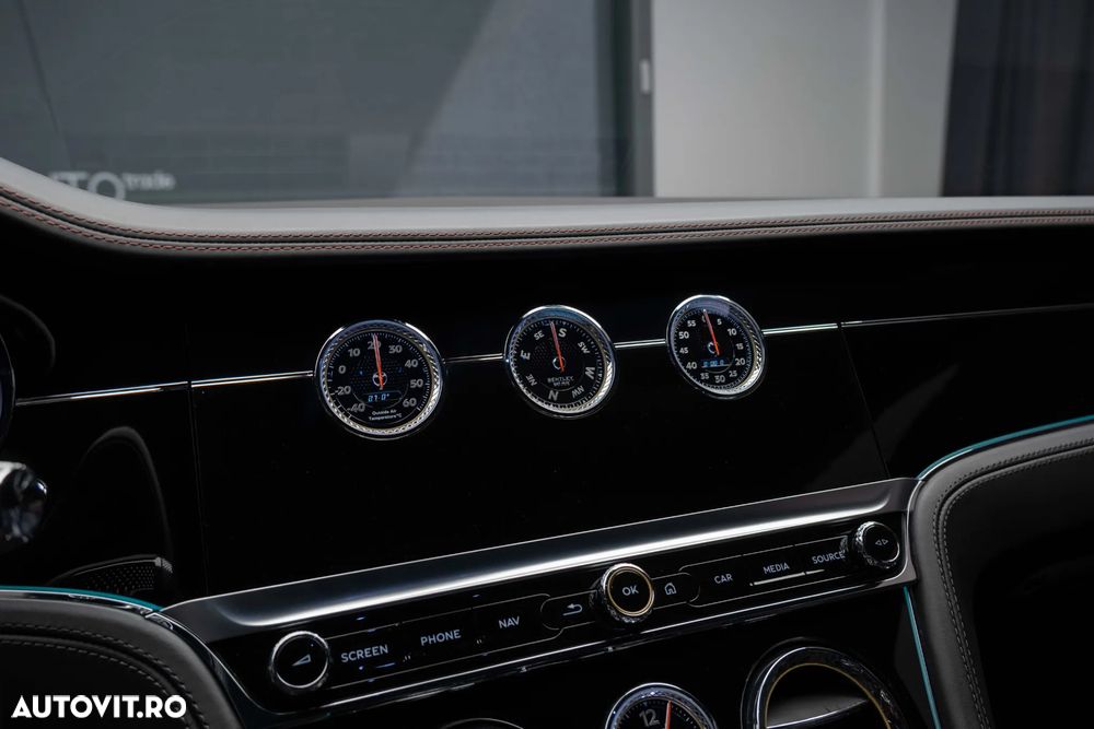 Bentley Continental V8 - 35