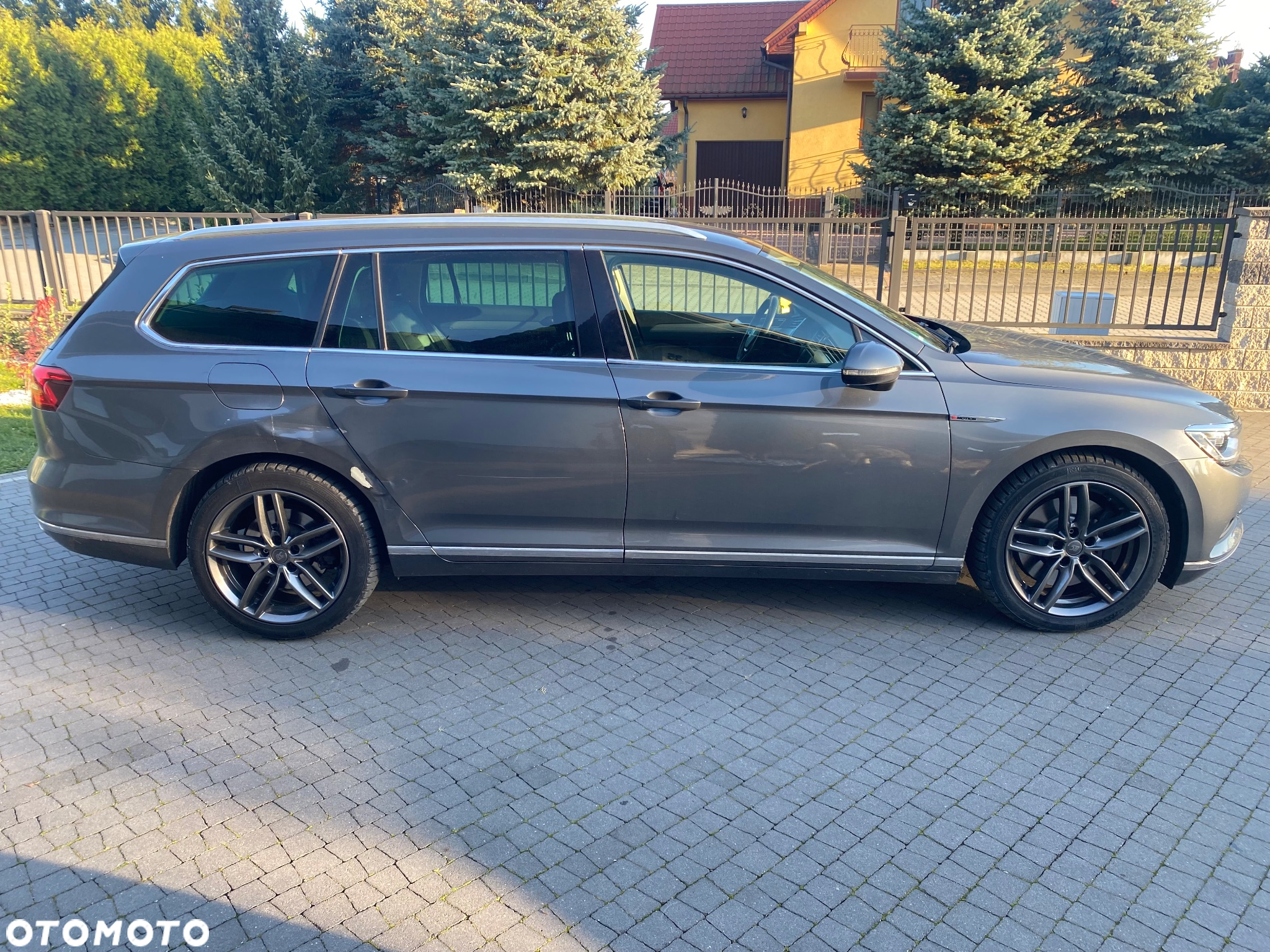 Volkswagen Passat 2.0 TDI 4Mot Elegance DSG - 8