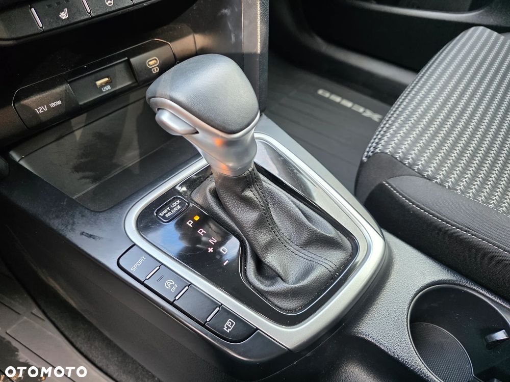Kia XCeed 1.5 T-GDI M DCT - 21