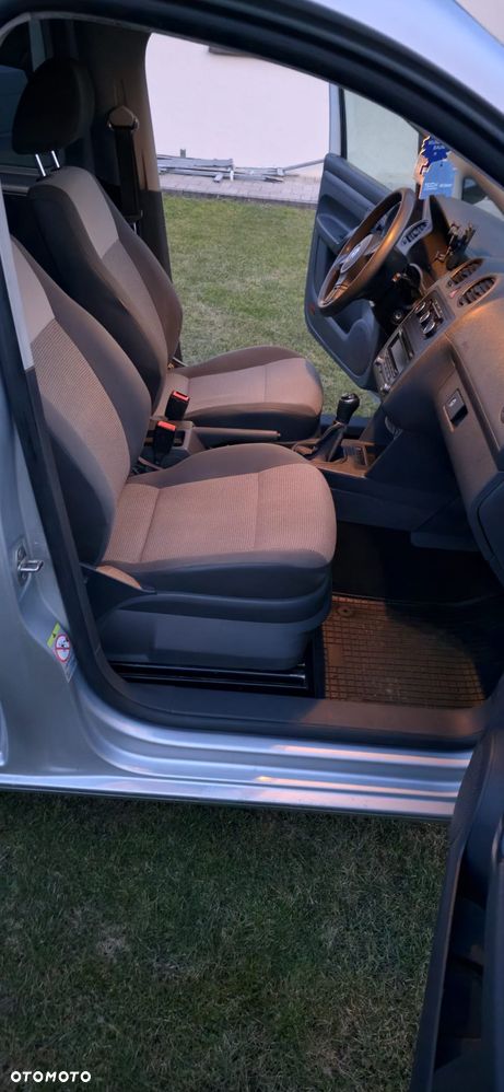 Volkswagen Caddy 1.6 (7-Si.) Trendline - 7