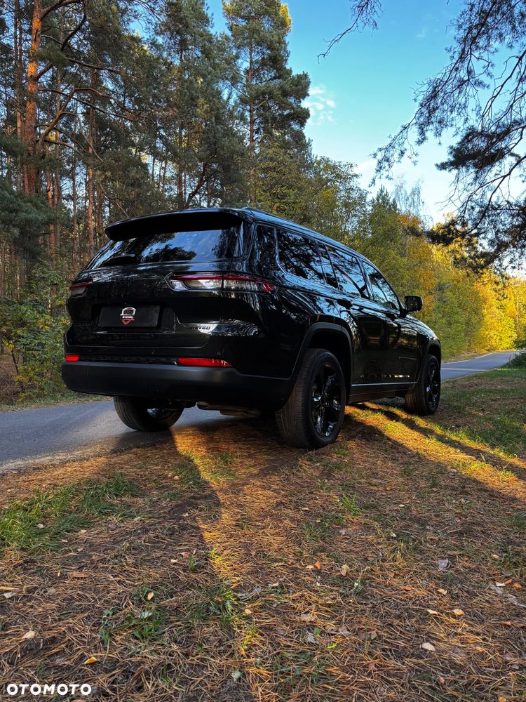 Jeep Grand Cherokee - 40