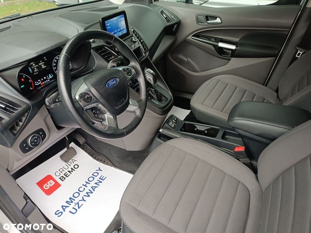 Ford Tourneo Connect Grand - 9