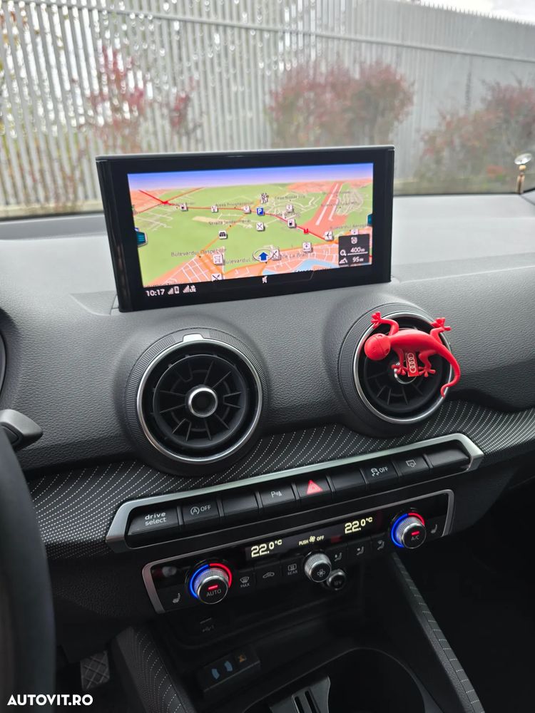 Audi Q2 2.0 TDI quattro S tronic sport - 10