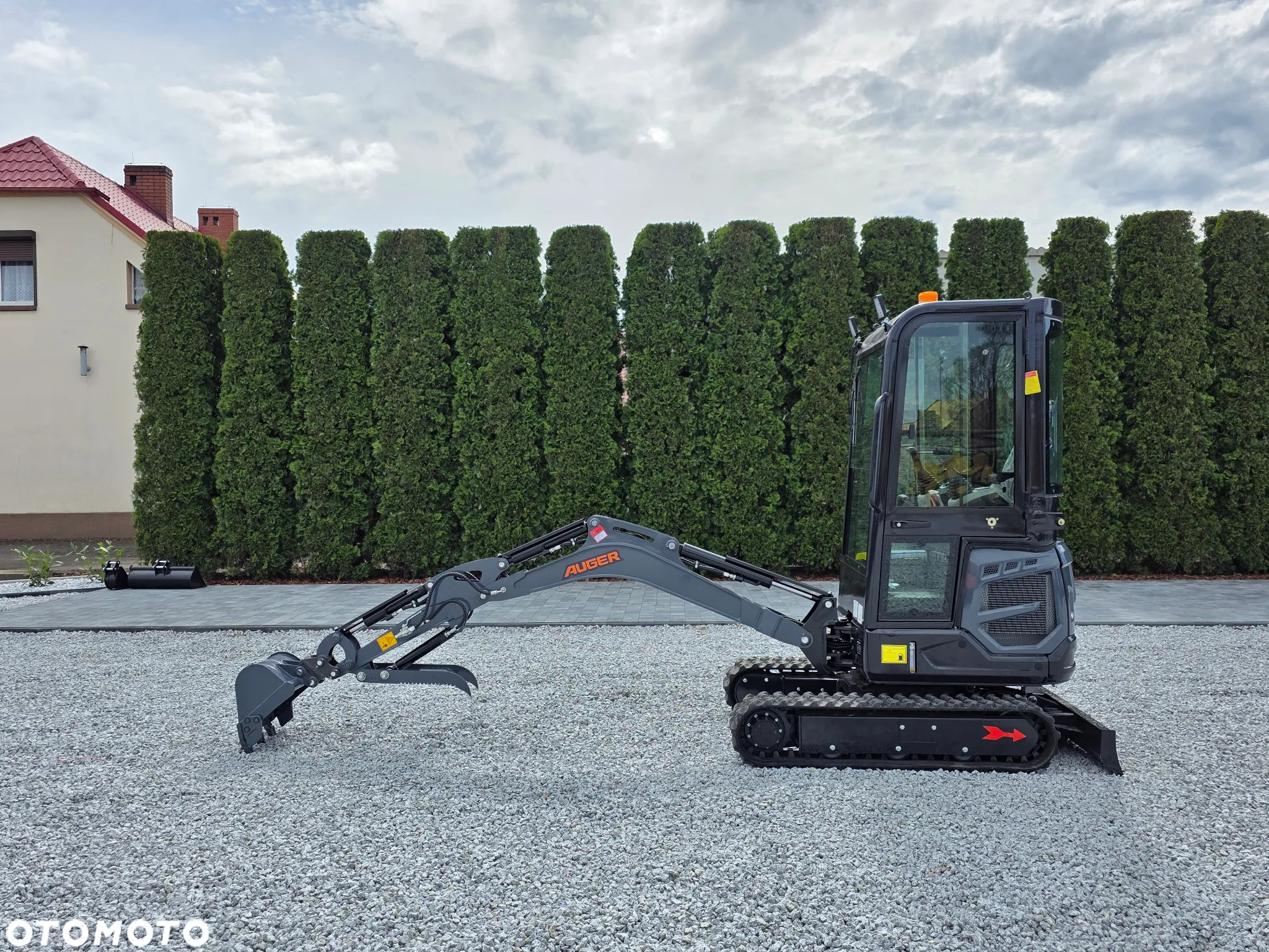 Inny AUGER NM 18, SILNIK KUBOTA, 3 ŁYŻKI - 10