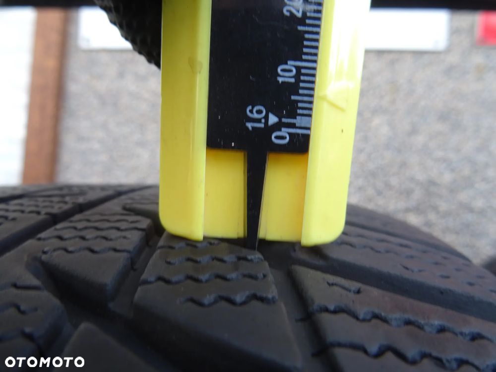 205/55/R16 91H Bridgestone Blizzak LM001 - 10