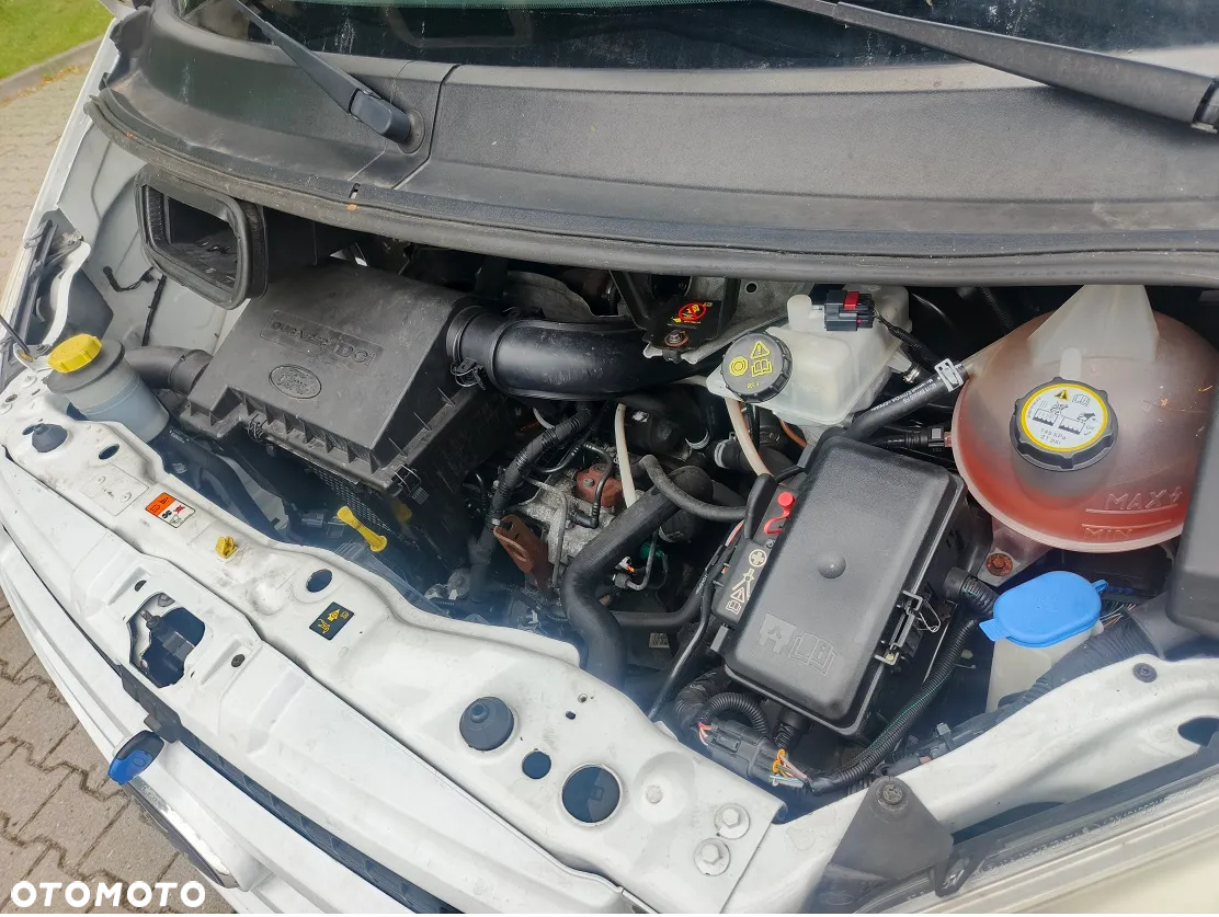 Ford Transit - 18