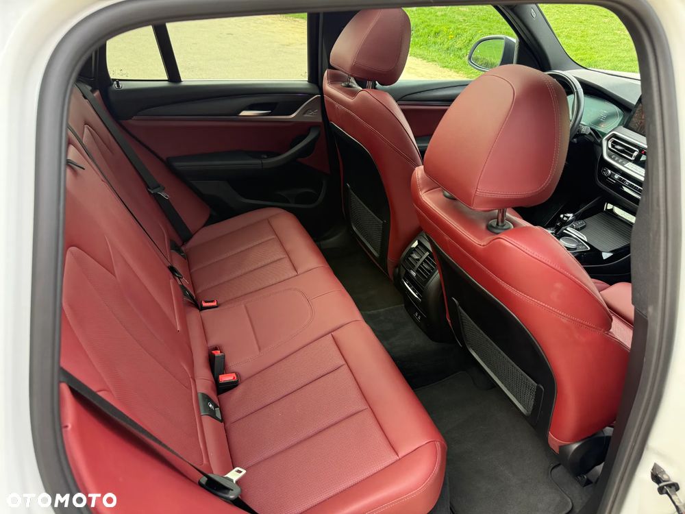 BMW X3 xDrive30i Luxury Line - 34