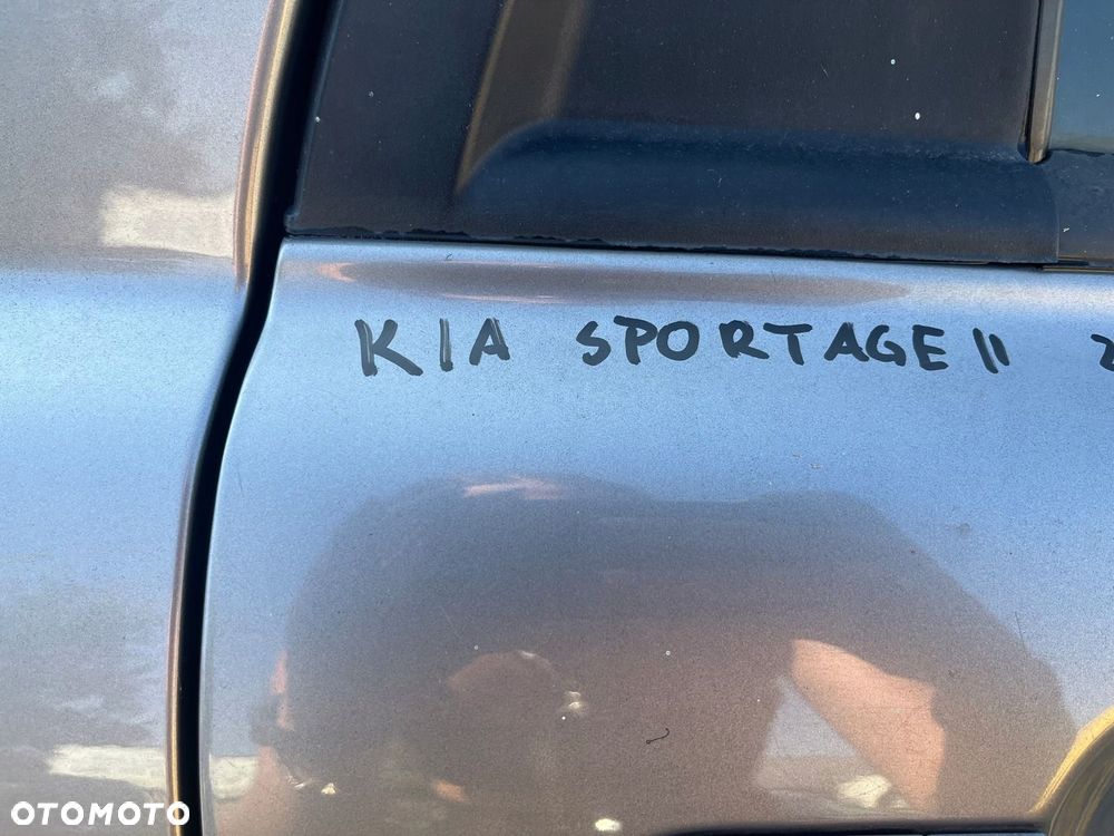 KIA SPORTAGE II LIFT DRZWI PRAWY TYŁ PRAWE TYLNE S4 - 2
