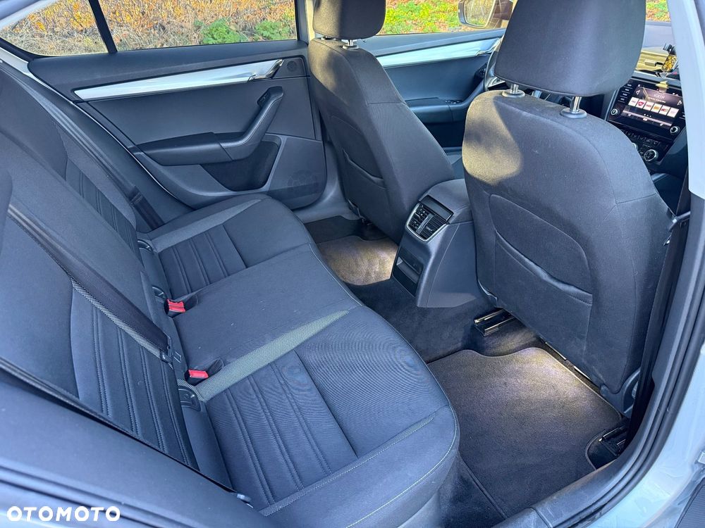 Skoda Octavia 1.5 TSI ACT Ambition DSG - 20