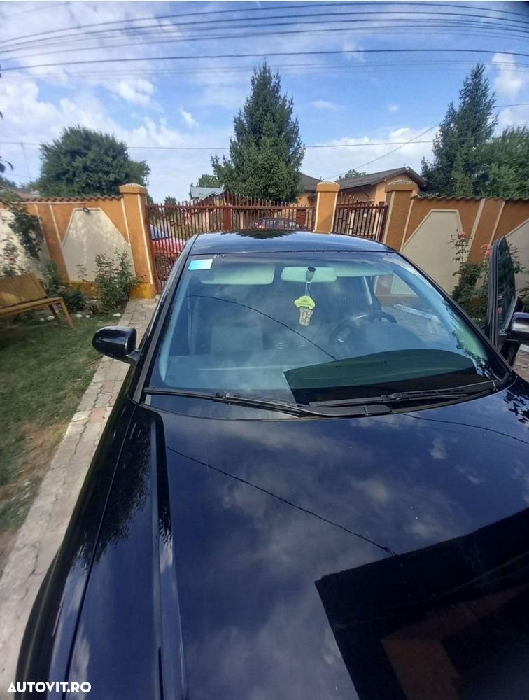 Audi A4 2.0 TDI B8 - 6