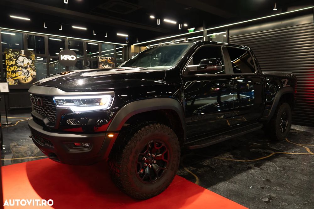 Dodge RAM - 1