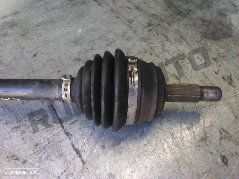 Transmissão Frente Esquerda  Vw Vento (1h) [1991_1998] 1.4 - 2