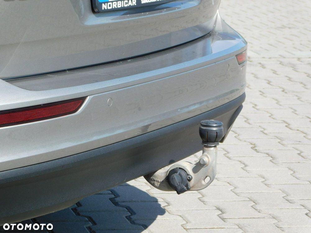 Volvo V60 D3 Momentum Pro - 36