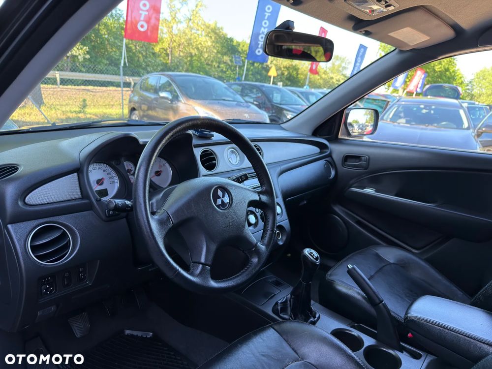Mitsubishi Outlander 2.0 Invite - 7