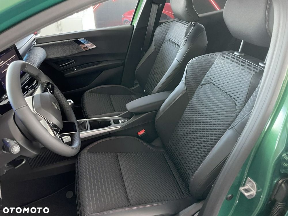 Renault Clio - 6
