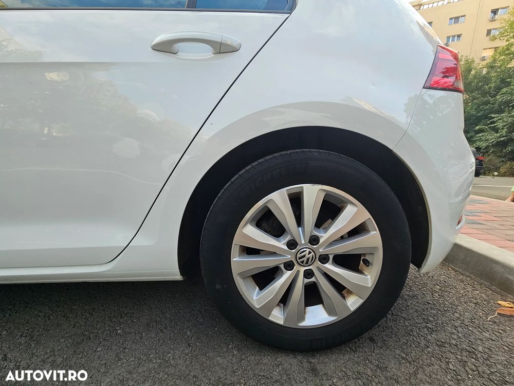 Volkswagen Golf 1.0 TSI Comfortline - 17