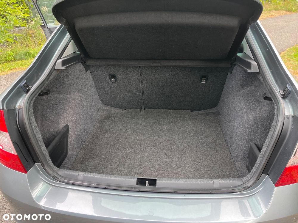 Skoda RAPID 1.2 TSI Active - 12