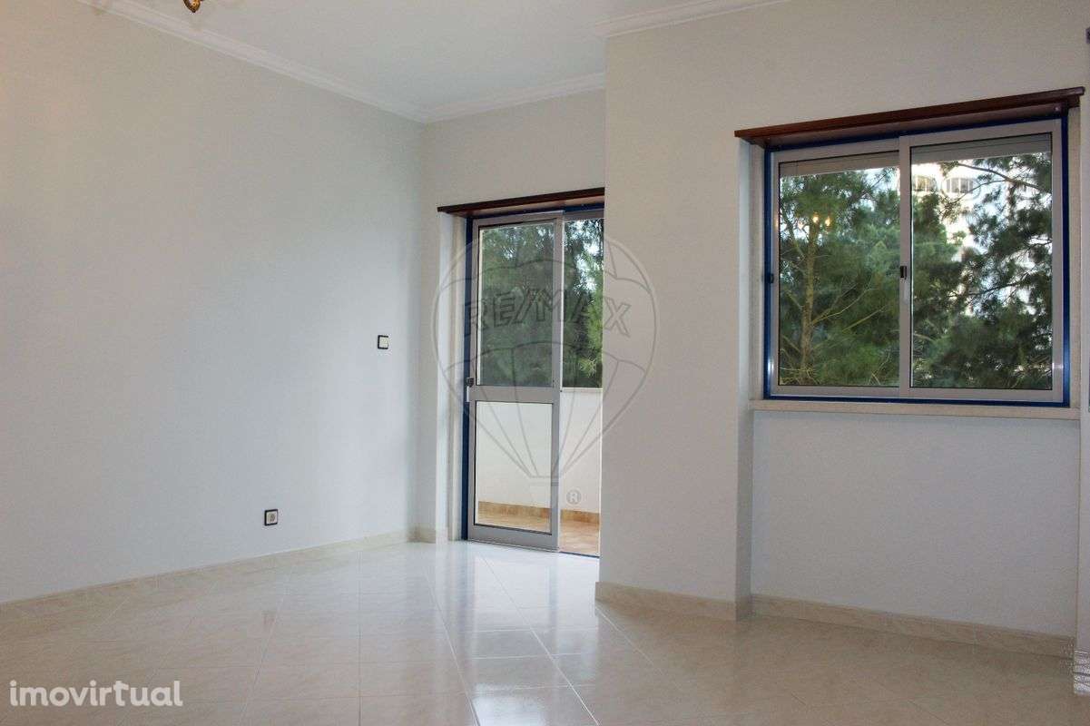 Apartamento T1 para arrendamento - Grande imagem: 3/16