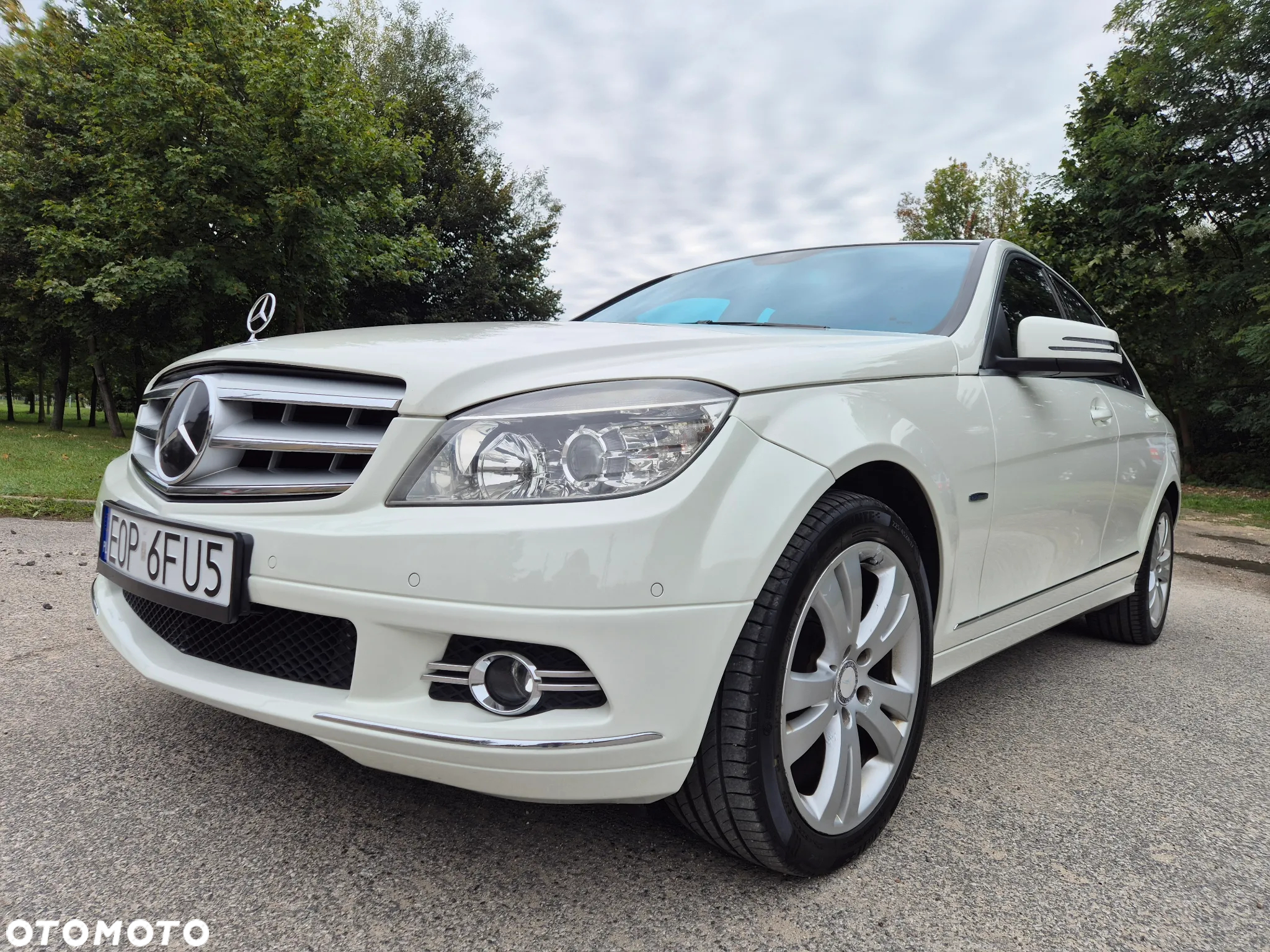 Mercedes-Benz Klasa C 180 T Kompressor BlueEFFICIENCY Avantgarde - 11