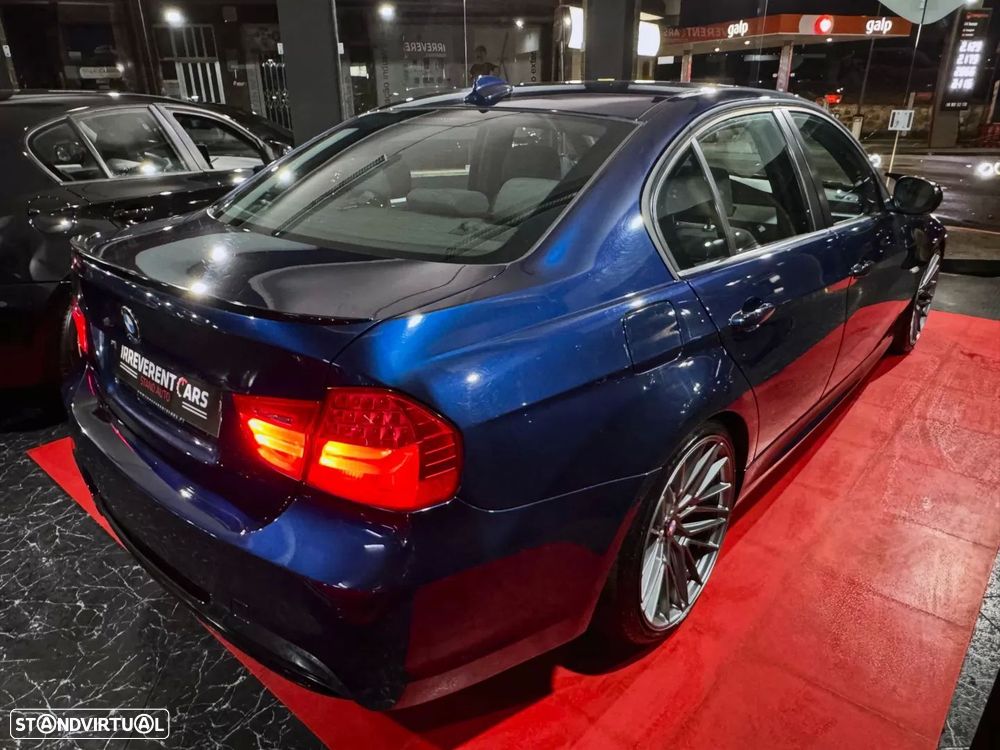 BMW 318 d Pack M - 27