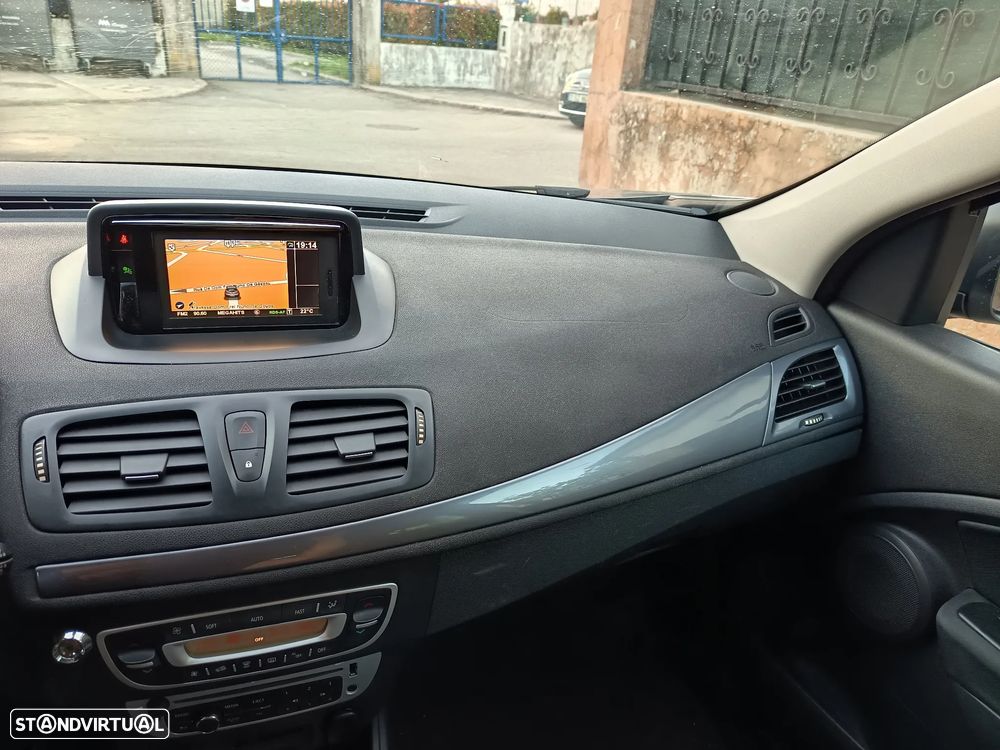 Renault Mégane Sport Tourer 1.5 dCi Limited SS - 9