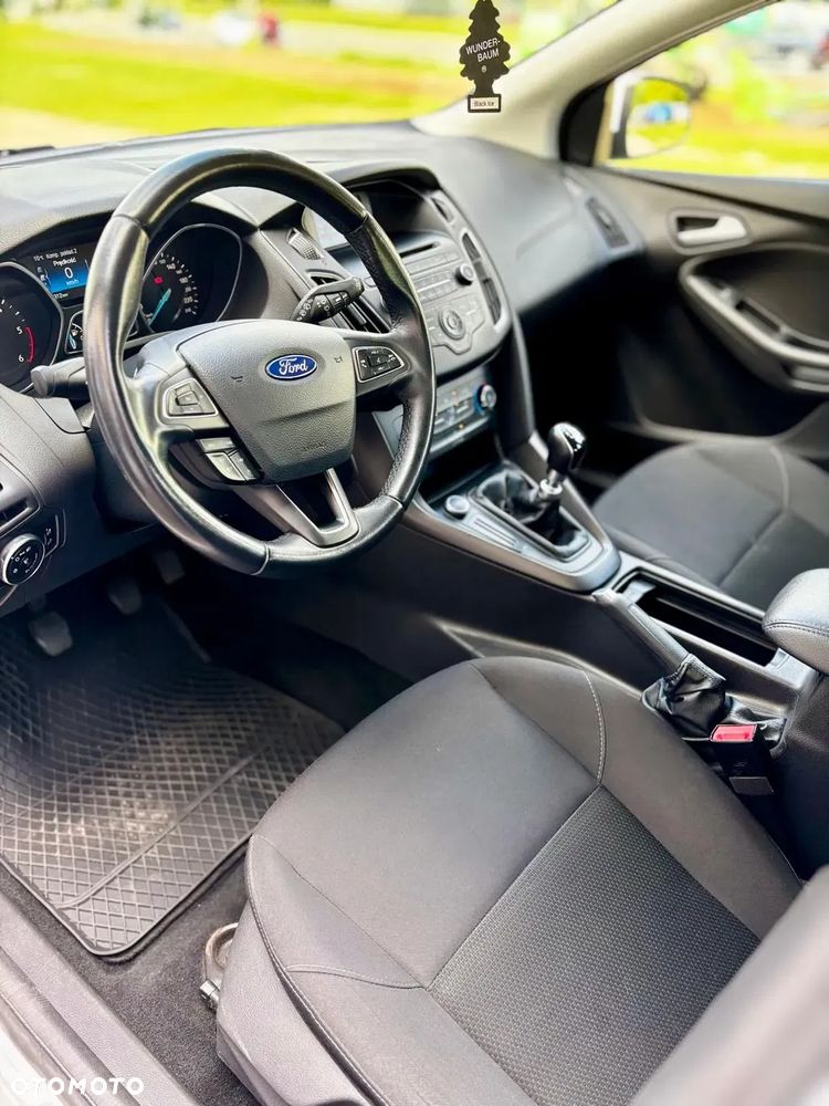 Ford Focus 1.5 TDCi Trend - 11