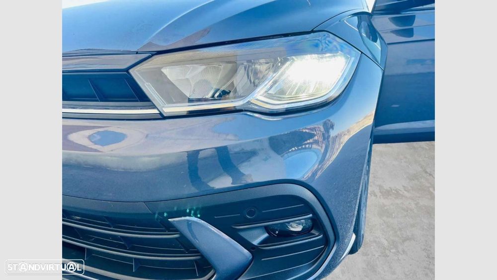 VW Polo 1.0 TSI Urban DSG - 12