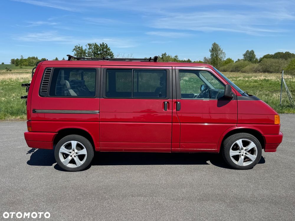 Volkswagen Multivan - 8