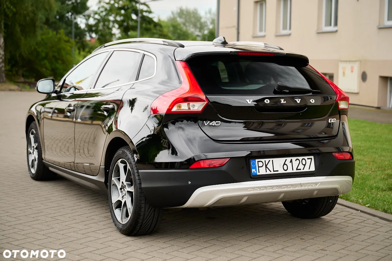 Volvo V40 Cross Country D2 Drive-E Ocean Race - 7