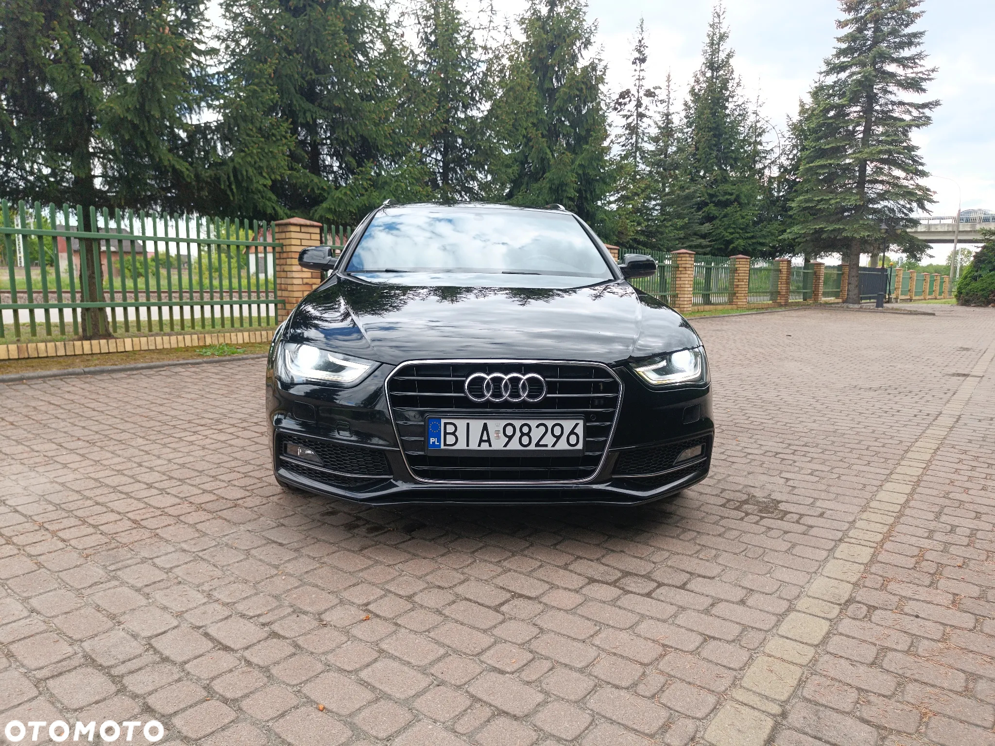 Audi A4 - 4