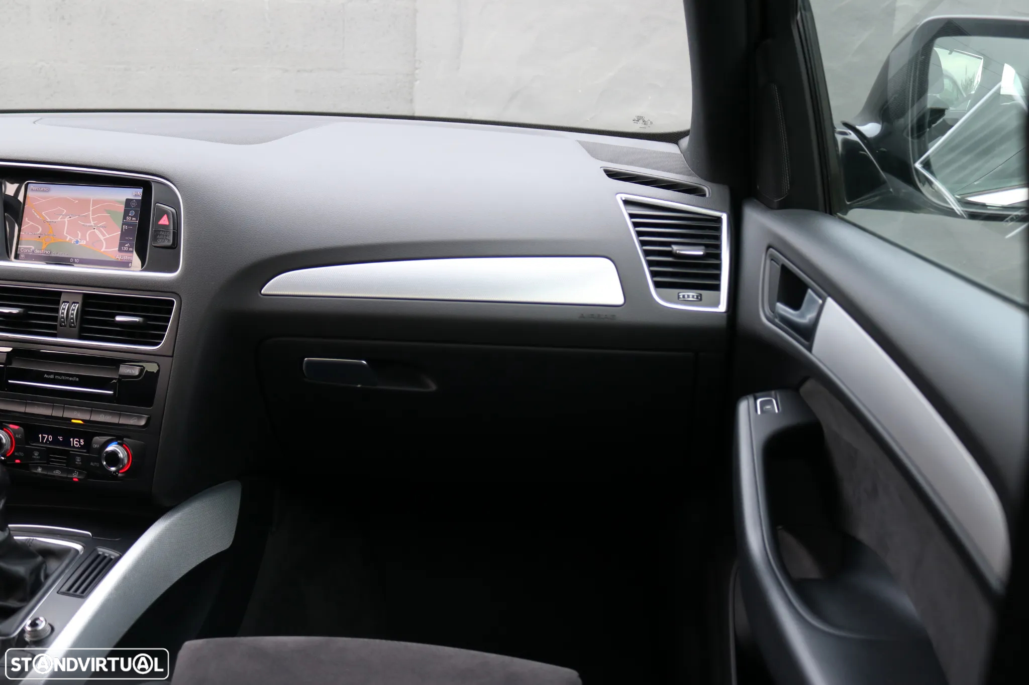 Audi Q5 2.0 TDi S-line - 34