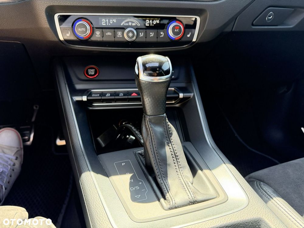 Audi RS Q3 2.5 TFSI quattro S tronic - 26