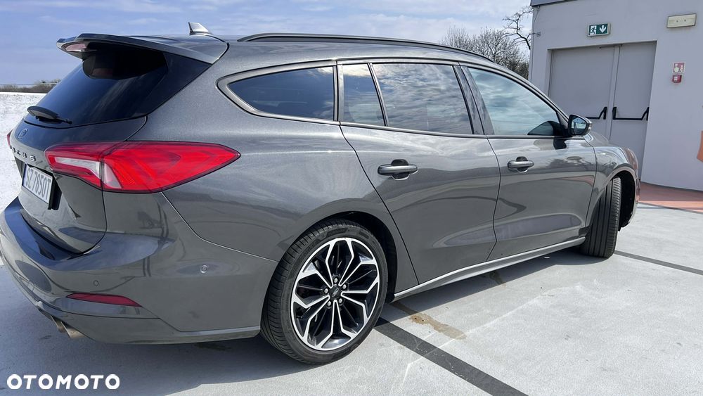 Ford Focus 2.0 EcoBlue STart-Stopp-System ST-LINE X - 9