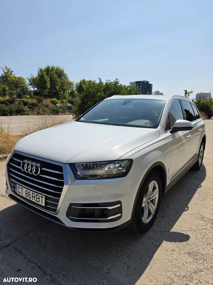Audi Q7 - 1
